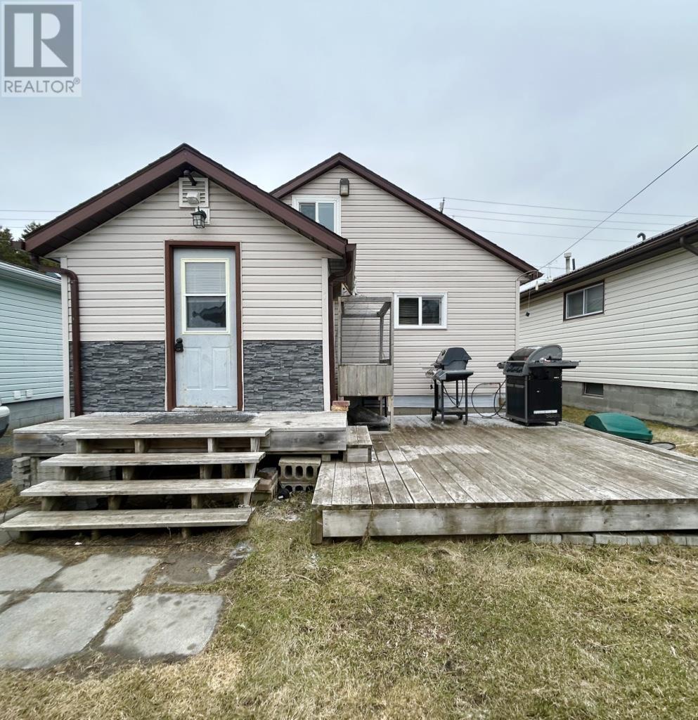 1011 Portage Avenue N, Fort Frances, Ontario  P9A 2B1 - Photo 2 - TB2600909