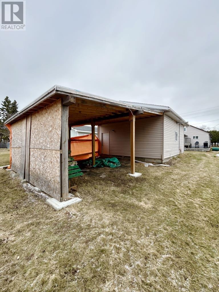 1011 Portage Avenue N, Fort Frances, Ontario  P9A 2B1 - Photo 24 - TB2600909