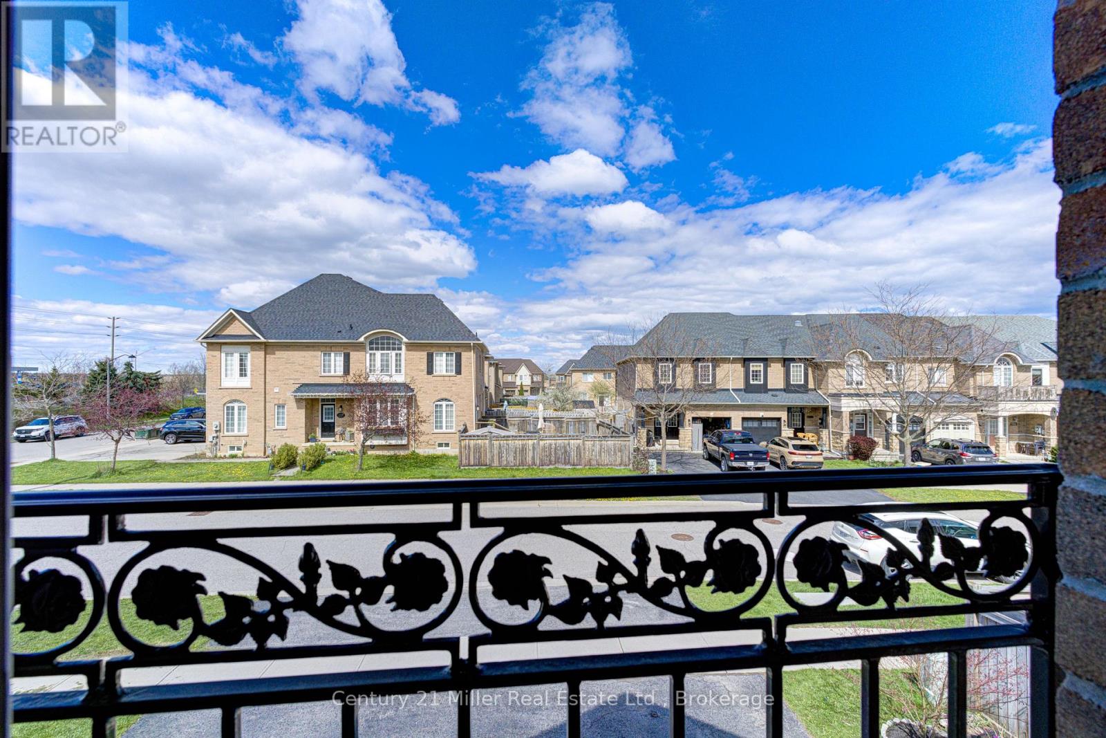 2325 Stone Glen Crescent, Oakville, Ontario  L6M 0C9 - Photo 17 - W13089092