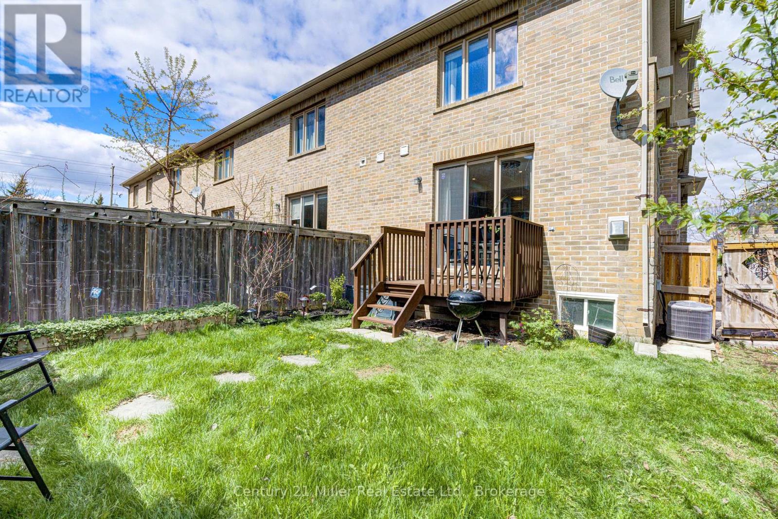 2325 Stone Glen Crescent, Oakville, Ontario  L6M 0C9 - Photo 23 - W13089092