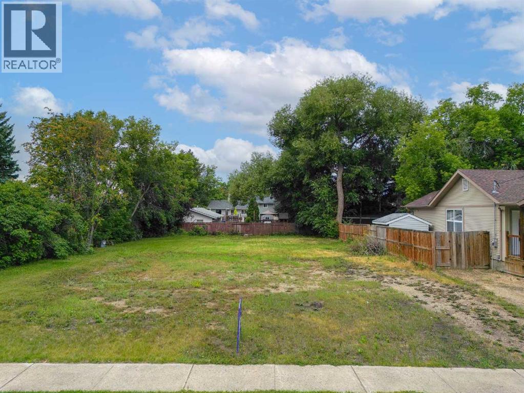 3512 43 Avenue, Red Deer, Alberta  T4N 3B4 - Photo 9 - A2308456