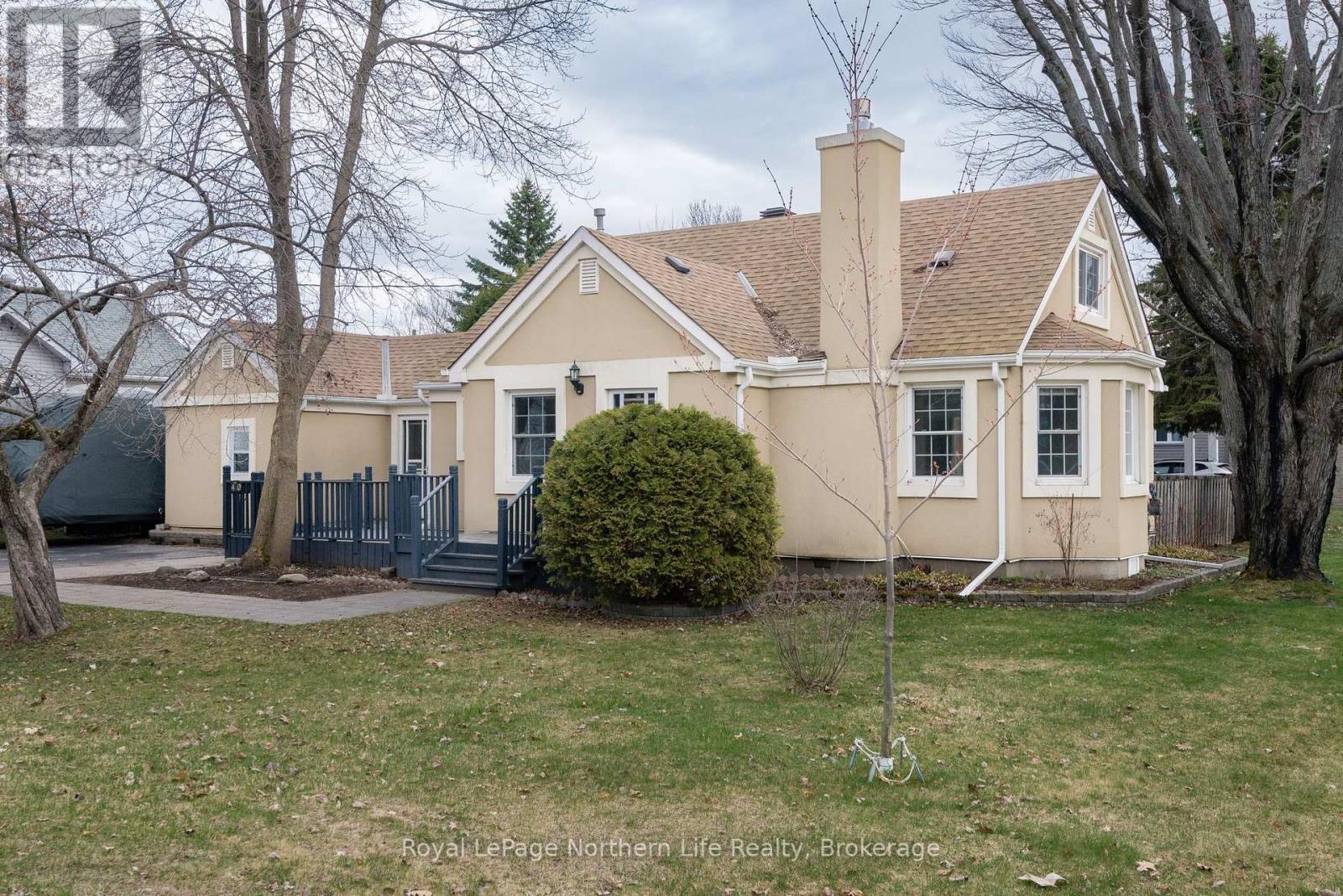 40 Macdonald Avenue W, North Bay, Ontario  P1A 1G5 - Photo 3 - X13088826