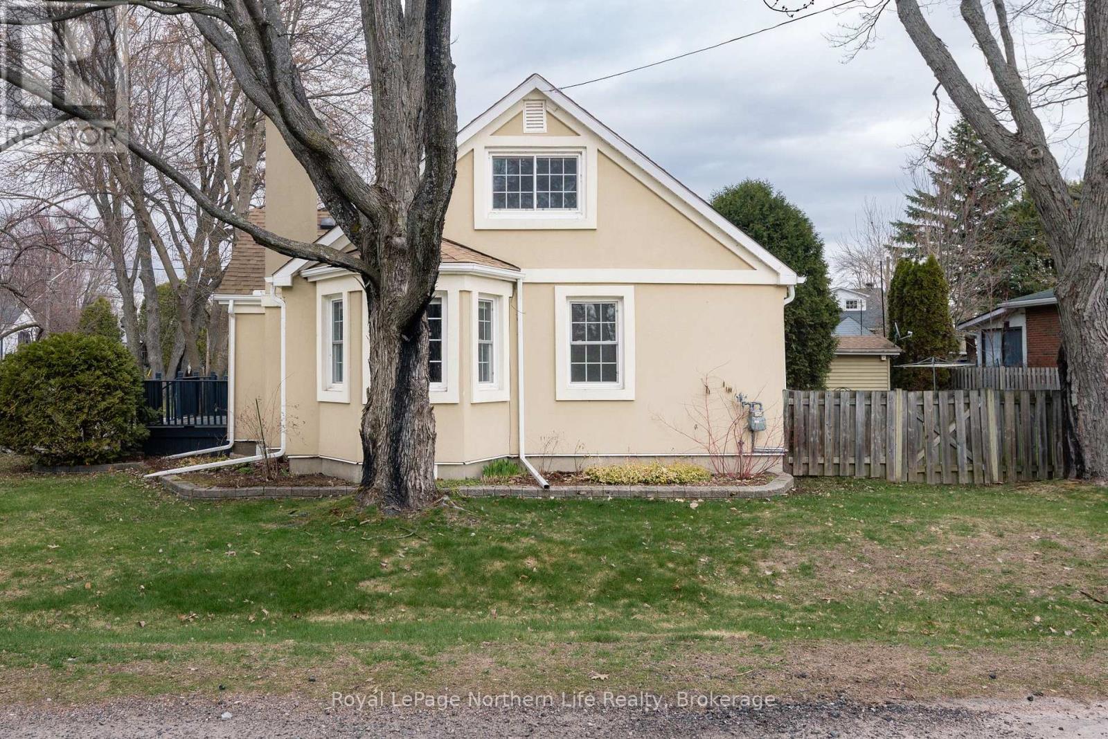 40 Macdonald Avenue W, North Bay, Ontario  P1A 1G5 - Photo 5 - X13088826