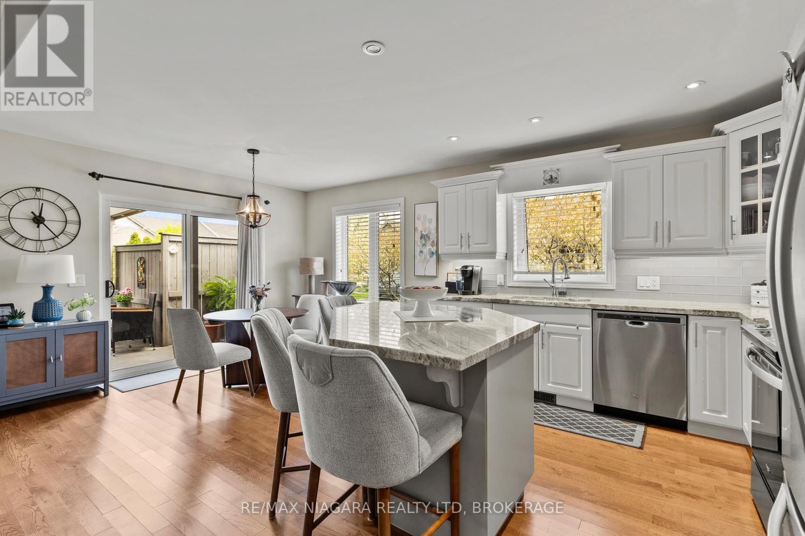 34 Rose Glen Crescent, Niagara-On-The-Lake, Ontario  L0S 1T0 - Photo 14 - X13088946