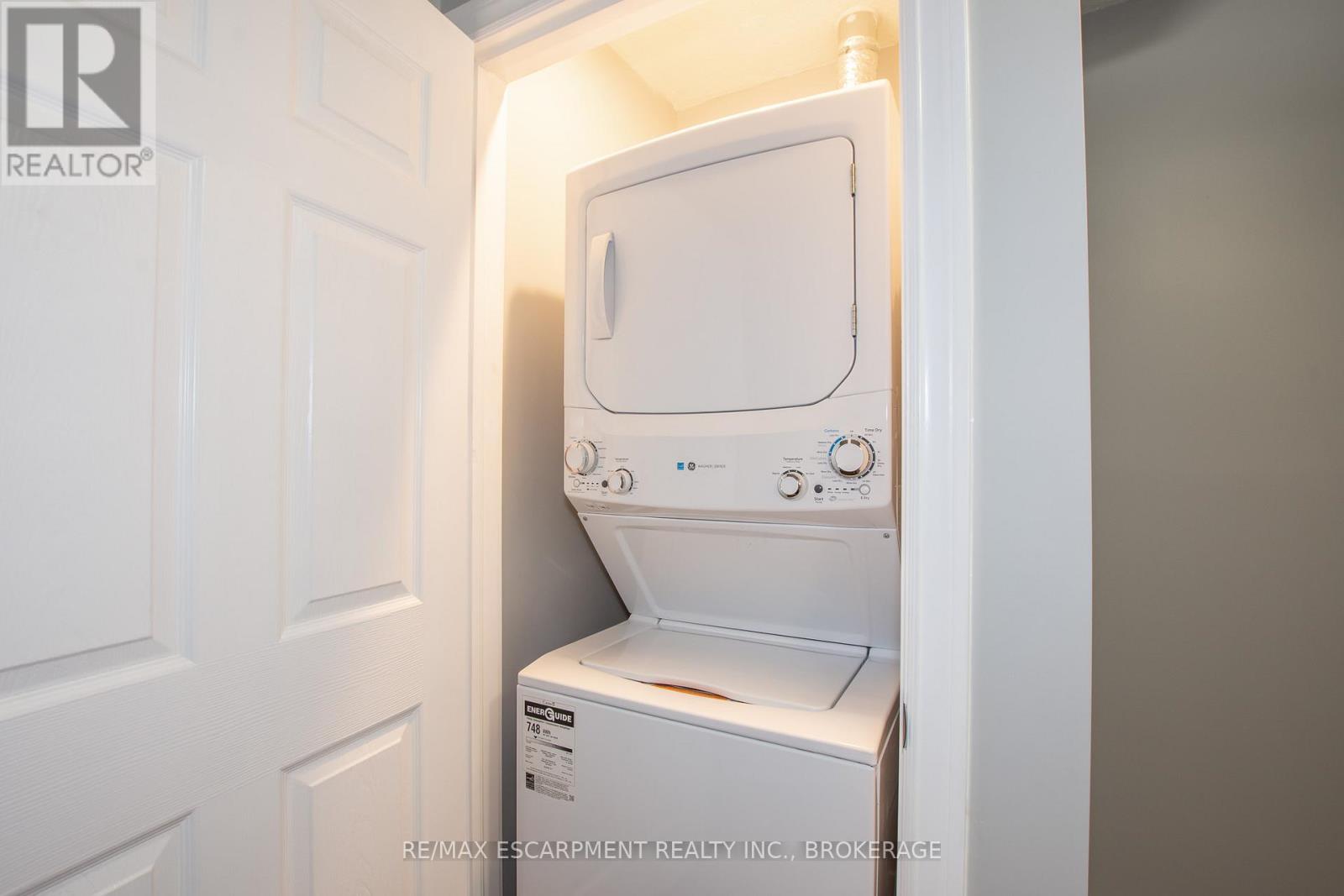 Upper - 81 Marc Boulevard, Welland, Ontario  L3B 5V2 - Photo 11 - X13089086