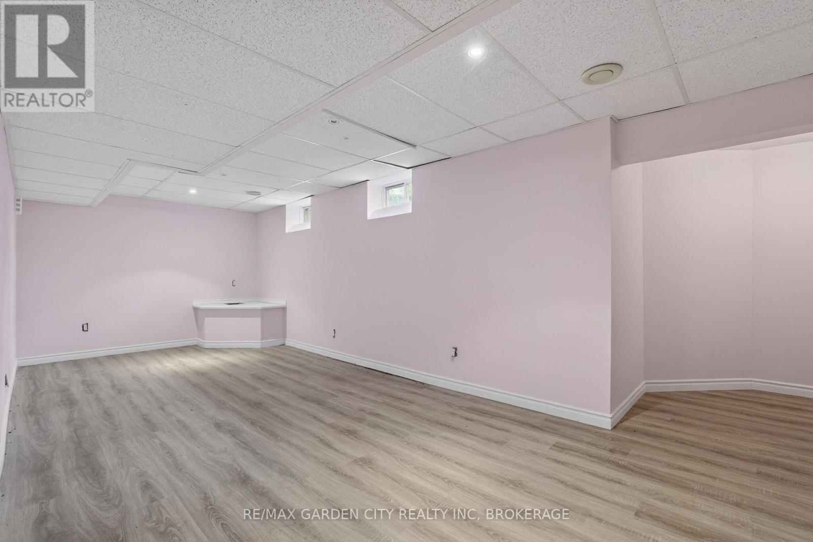 8 Christina Court, Welland, Ontario  L3C 7A7 - Photo 36 - X13089108