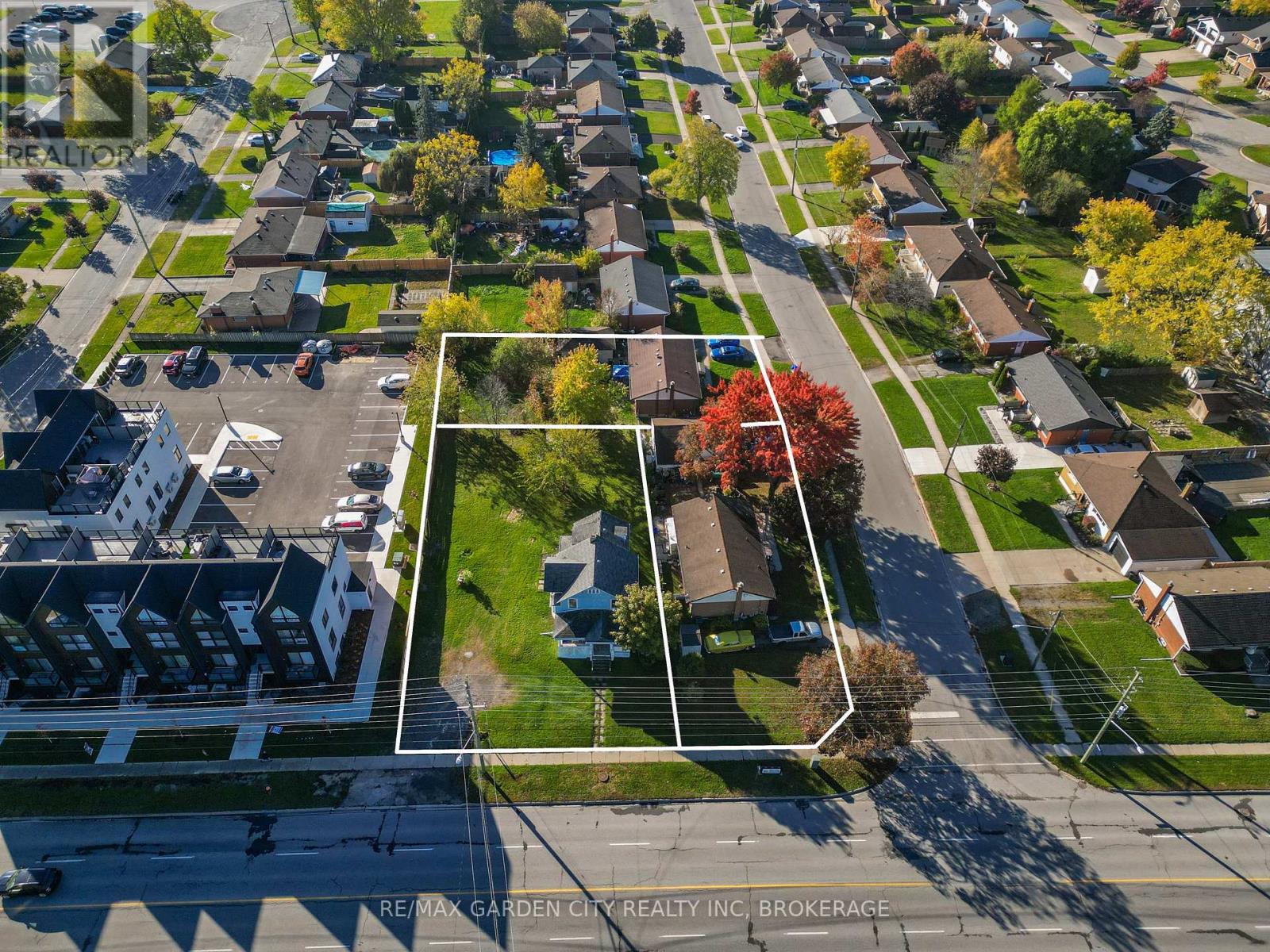 6560 Mcleod Road, Niagara Falls (Oldfield), Ontario  L2G 3G4 - Photo 3 - X13089170