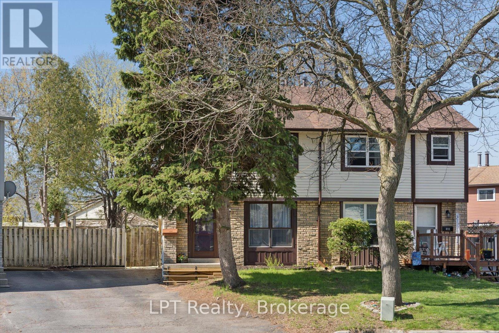 209 NORTHMINSTER COURT, Oshawa, Ontario
