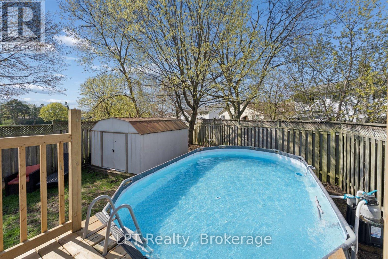 209 Northminster Court, Oshawa, Ontario  L1G 7M6 - Photo 28 - E13089026