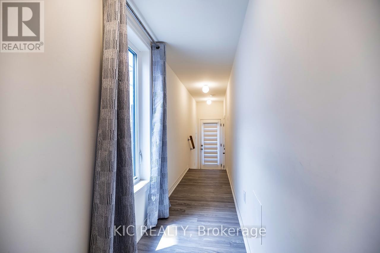 1557 Green Road, Clarington, Ontario  L1C 7E5 - Photo 7 - E13089066