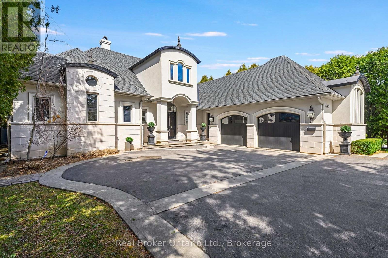 4507 LAKESHORE ROAD, Burlington, Ontario