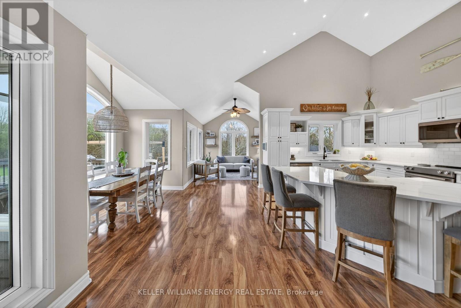 1001 County Road 8, Prince Edward County, Ontario  K0K 2T0 - Photo 15 - X13088838