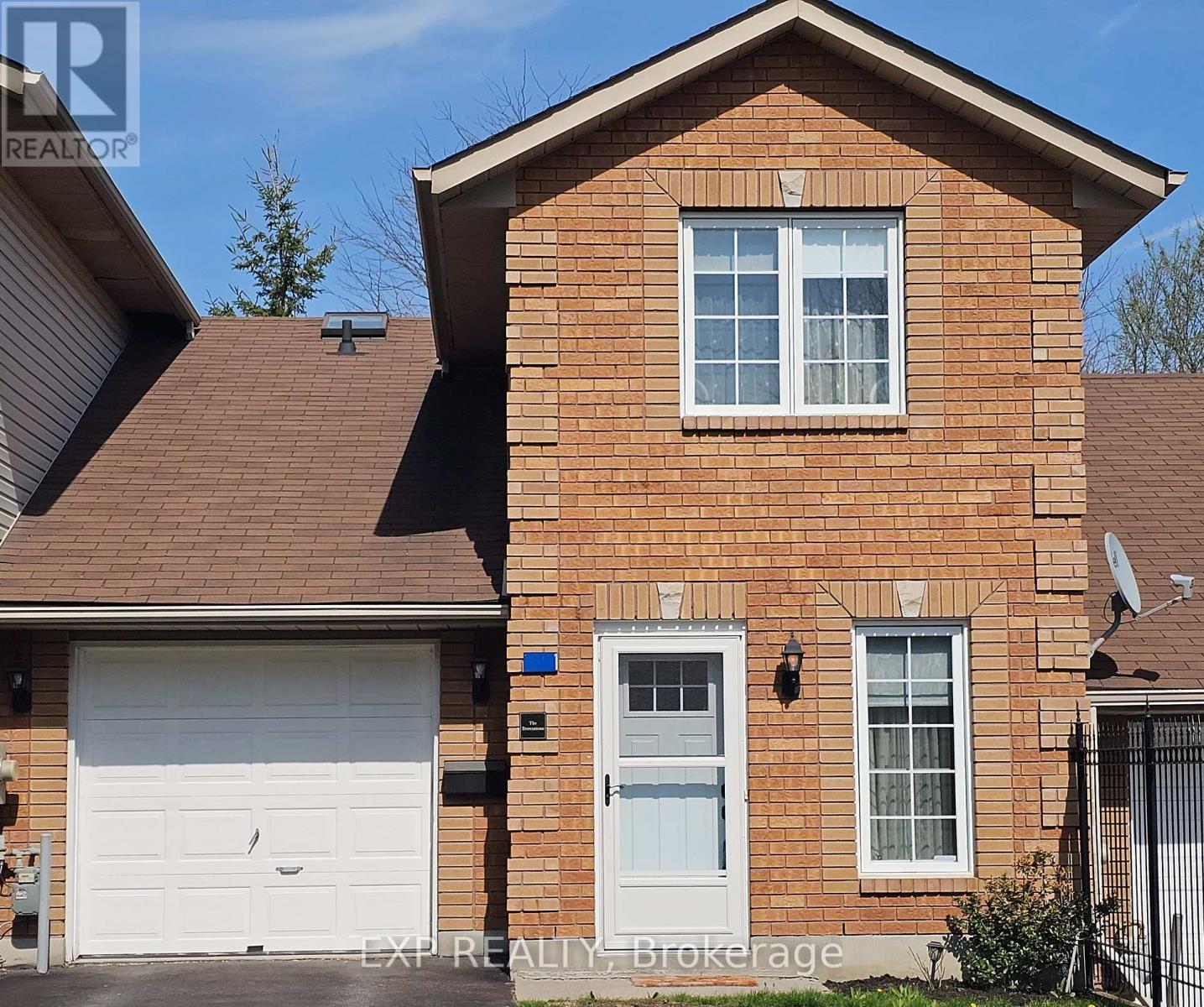 1 SOUTH PARK ST STREET, Quinte West, Ontario