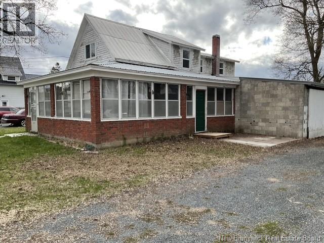 162 Union Street, Woodstock, New Brunswick  E7M 2X3 - Photo 2 - NB134623