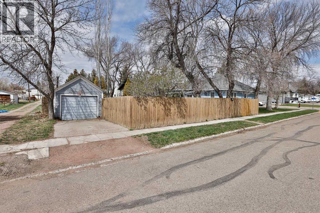132 3 Avenue Ne, Milk River, Alberta  T0K 1M0 - Photo 7 - A2302086