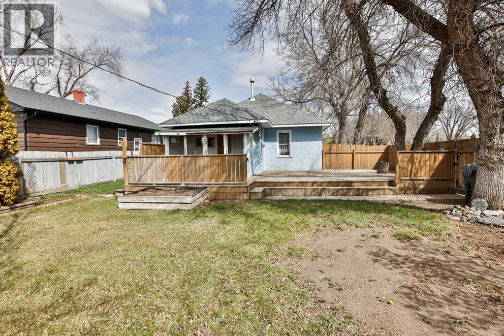 132 3 Avenue Ne, Milk River, Alberta  T0K 1M0 - Photo 4 - A2302086