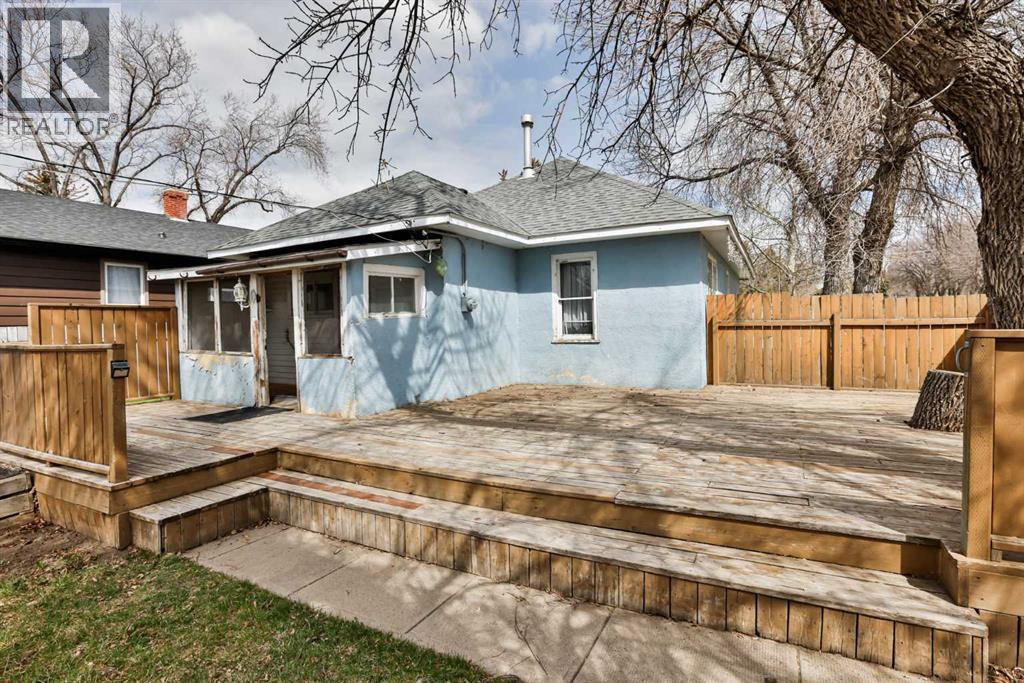 132 3 Avenue Ne, Milk River, Alberta  T0K 1M0 - Photo 3 - A2302086