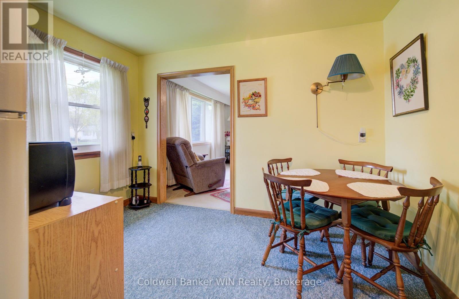 320 Waterloo Street, Wellington North, Ontario  N0G 2L3 - Photo 11 - X13088964