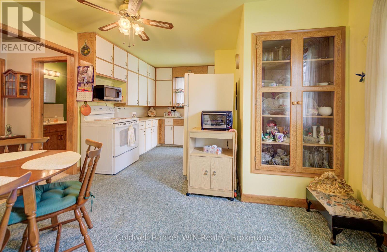 320 Waterloo Street, Wellington North, Ontario  N0G 2L3 - Photo 8 - X13088964