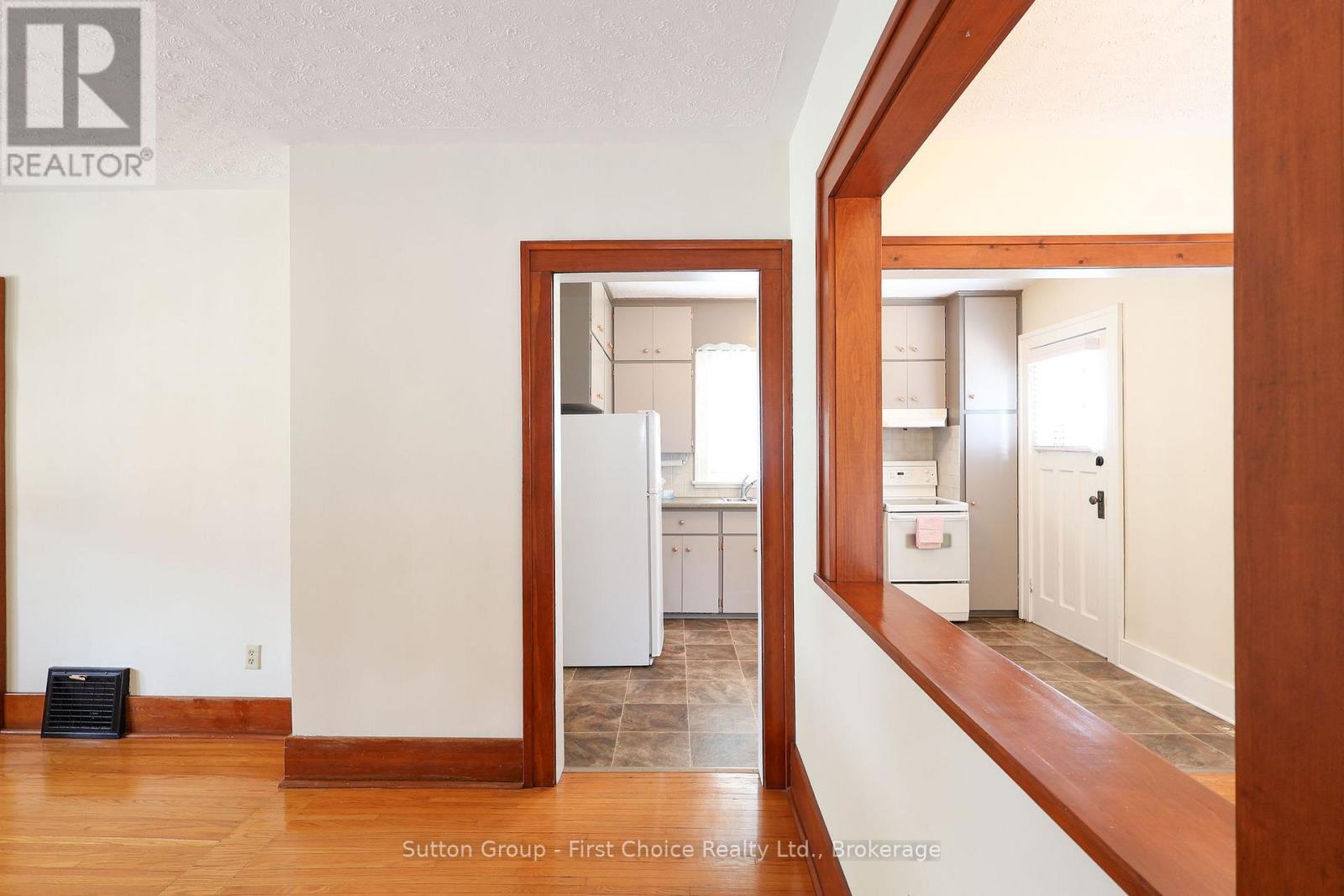 70 Mc Nab Street, Stratford, Ontario  N5A 1Z2 - Photo 14 - X13089248