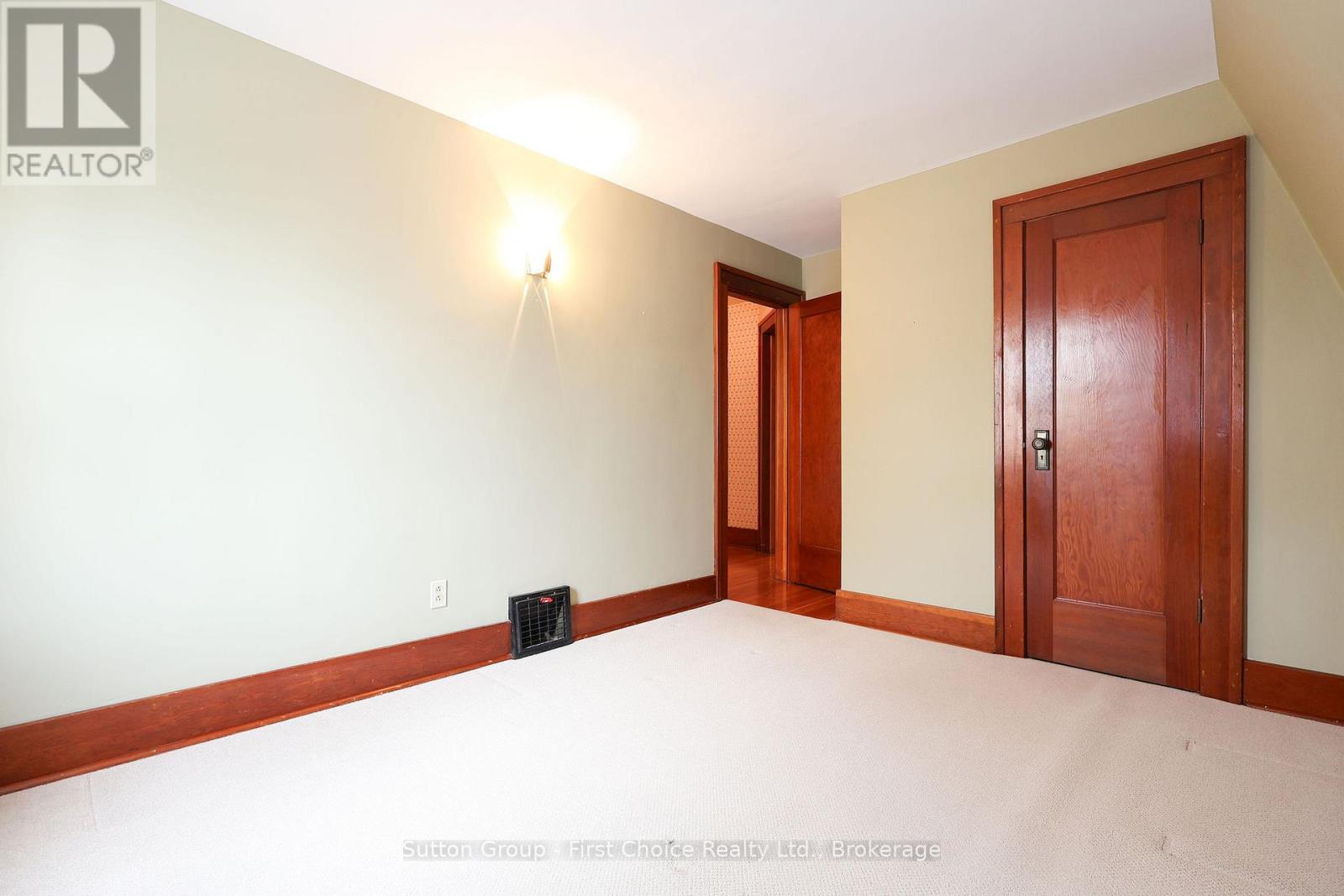 70 Mc Nab Street, Stratford, Ontario  N5A 1Z2 - Photo 29 - X13089248