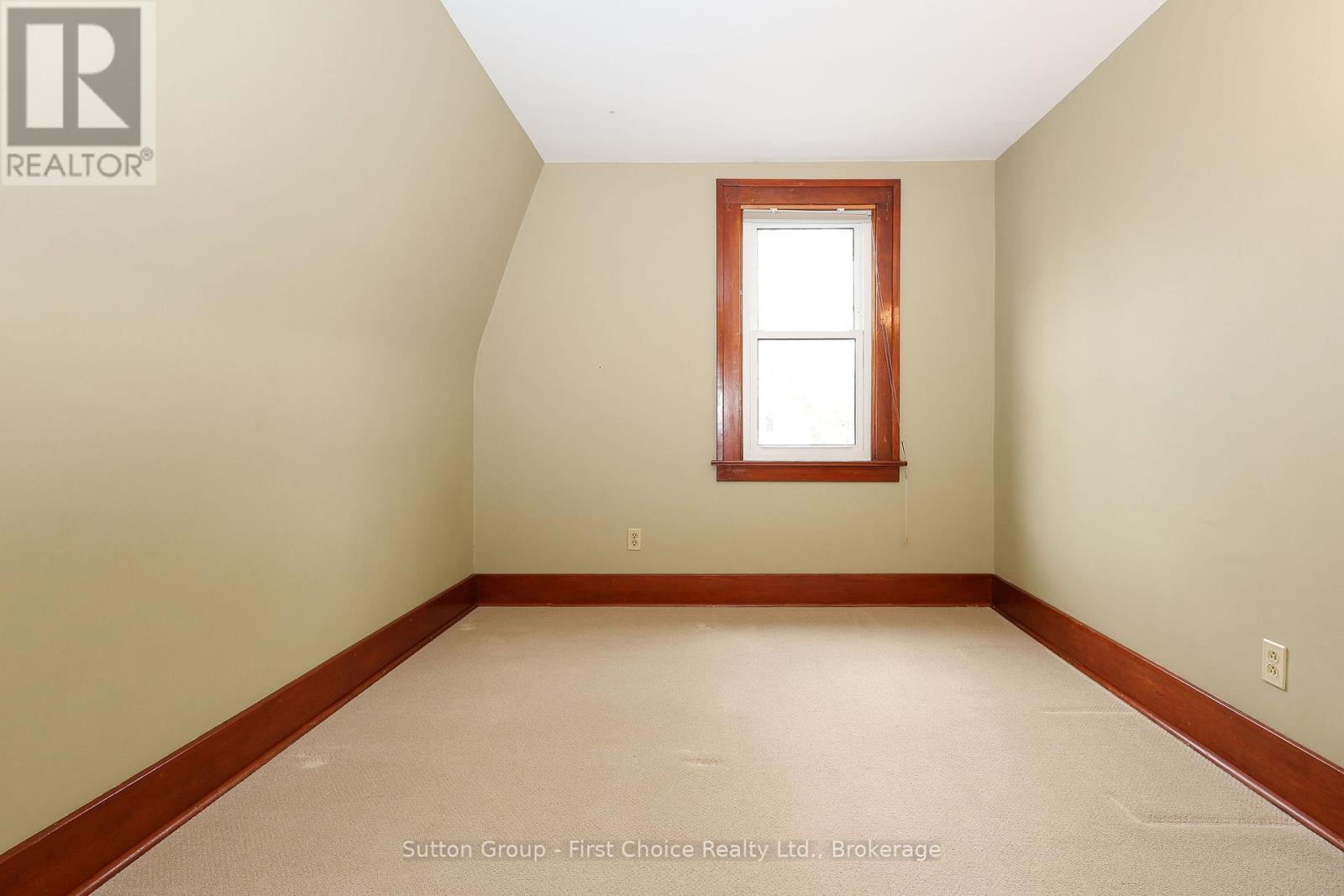 70 Mc Nab Street, Stratford, Ontario  N5A 1Z2 - Photo 30 - X13089248