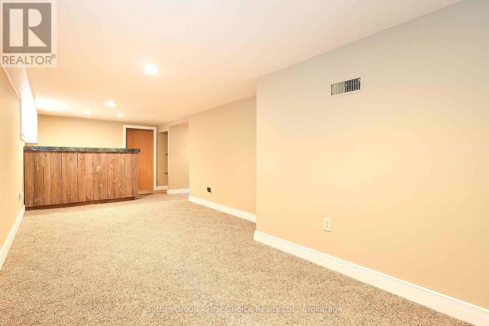 70 Mc Nab Street, Stratford, Ontario  N5A 1Z2 - Photo 40 - X13089248