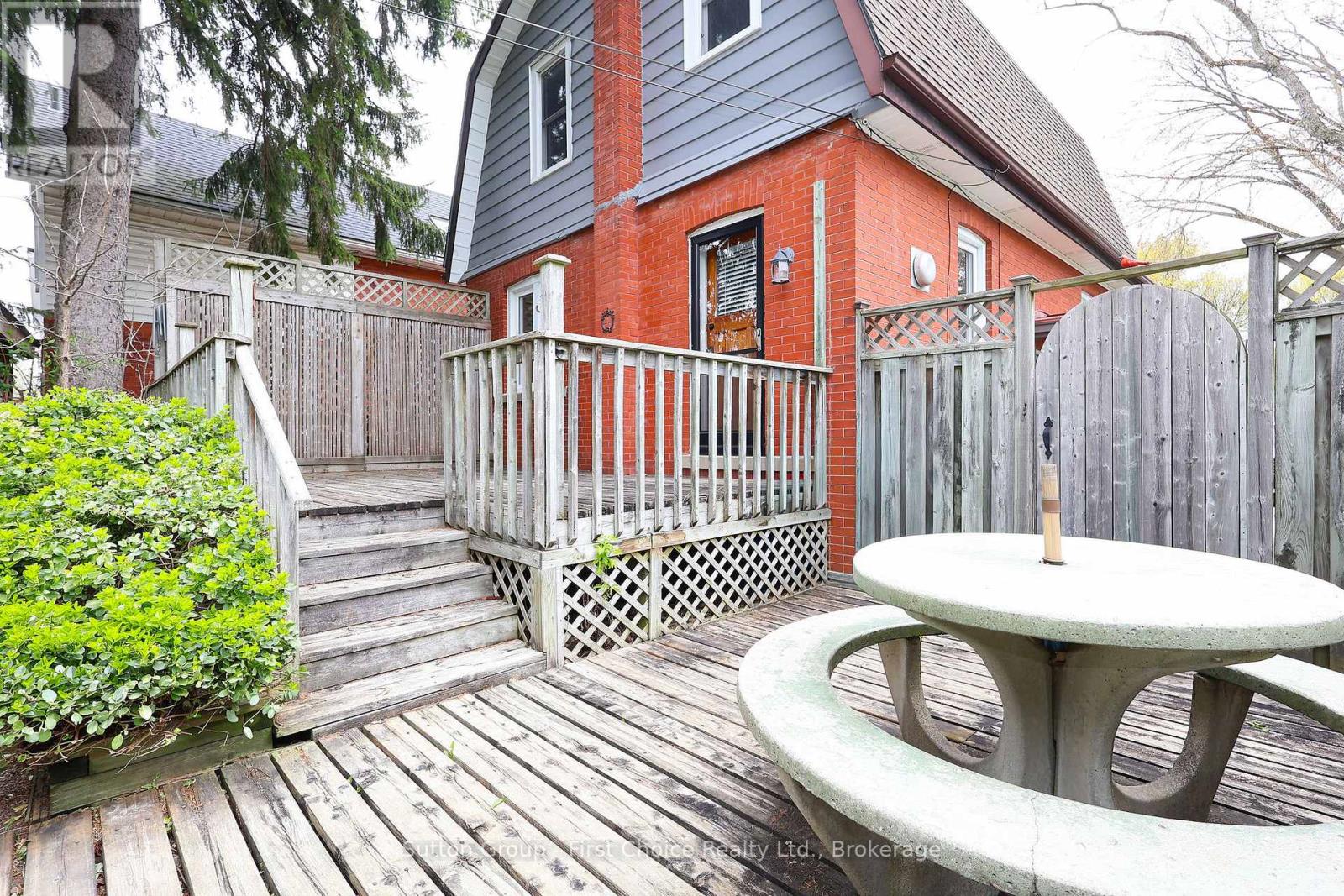 70 Mc Nab Street, Stratford, Ontario  N5A 1Z2 - Photo 49 - X13089248