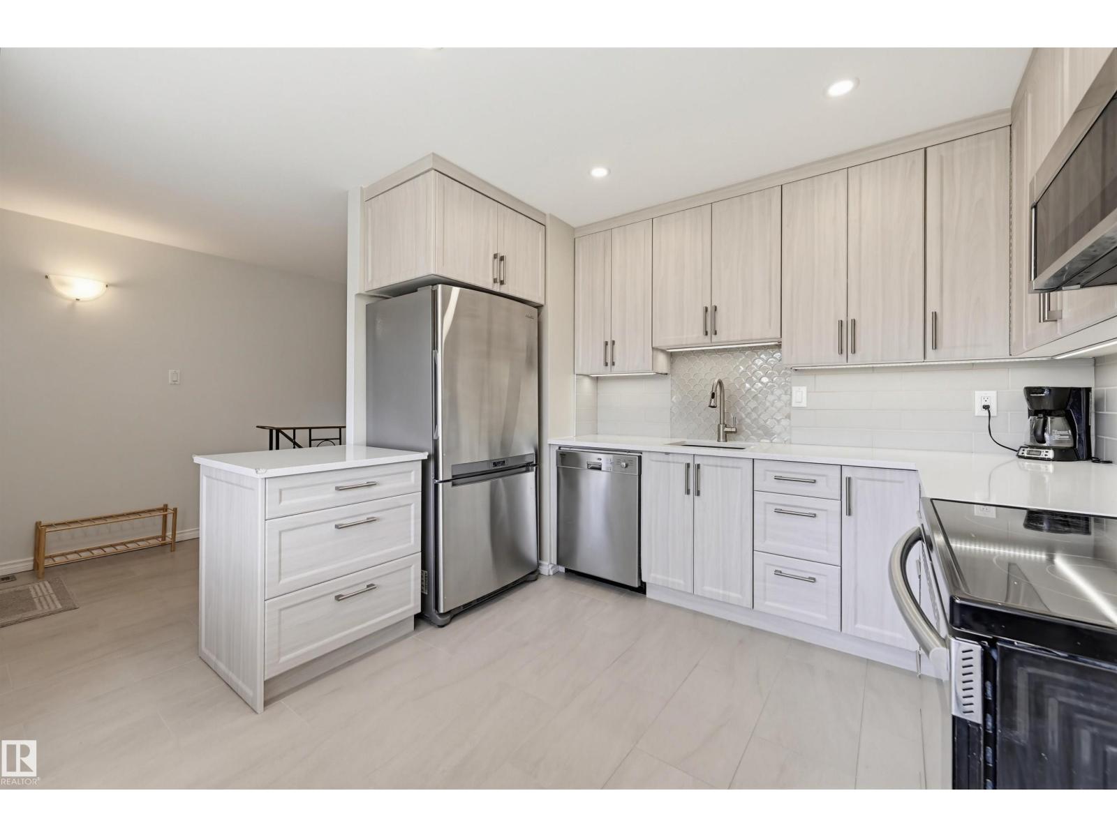 14521 85 Av Nw, Edmonton, Alberta  T5R 3Z5 - Photo 11 - E4485928