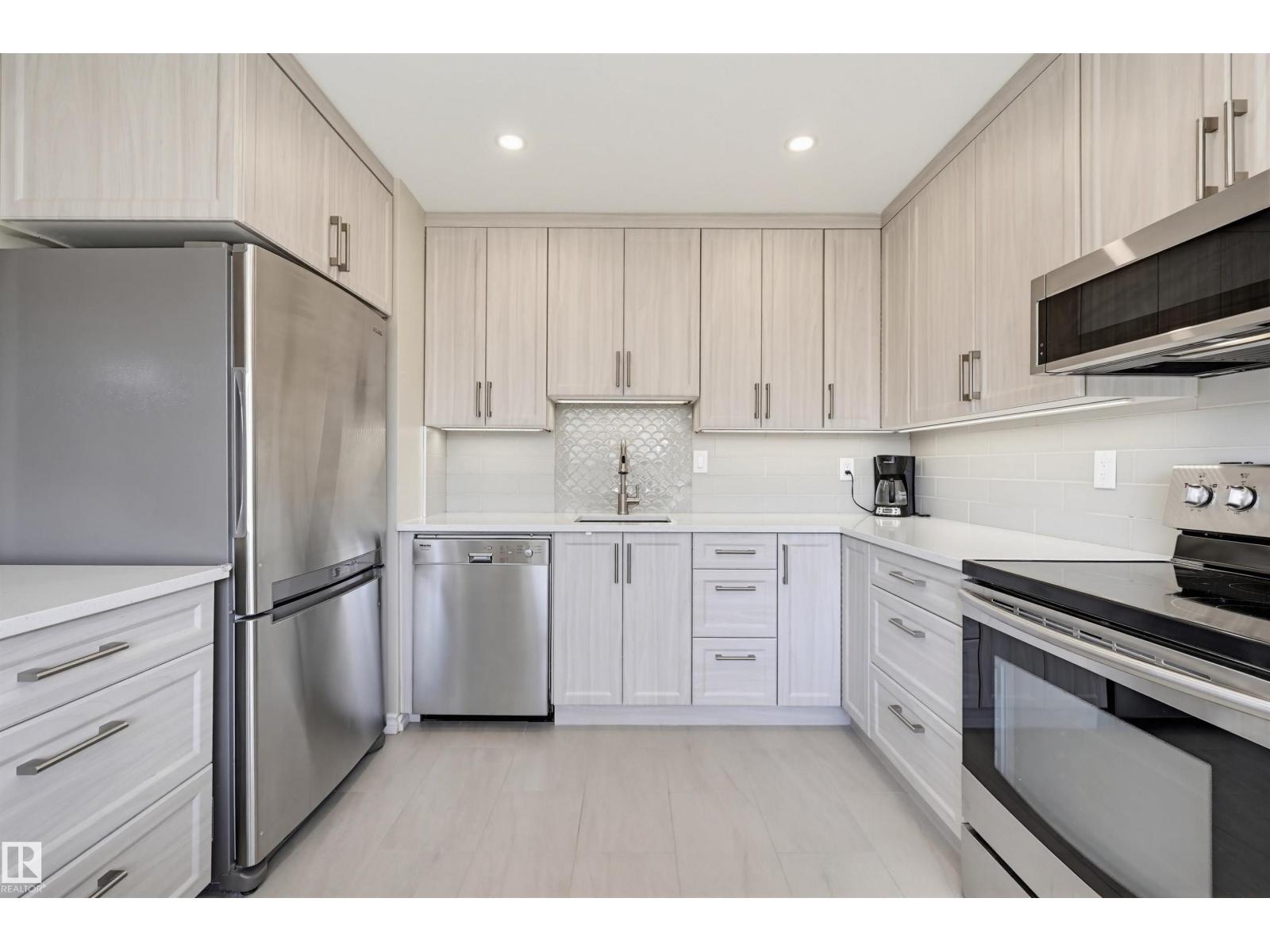 14521 85 Av Nw, Edmonton, Alberta  T5R 3Z5 - Photo 12 - E4485928