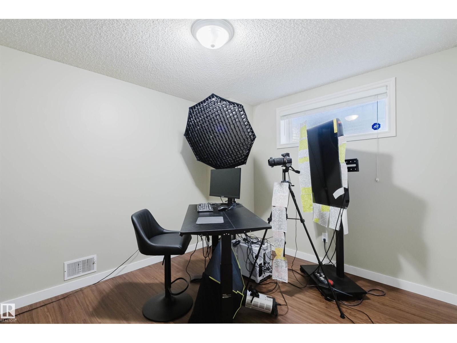 3534 Mclean Cr Sw, Edmonton, Alberta  T6W 1M3 - Photo 51 - E4485929