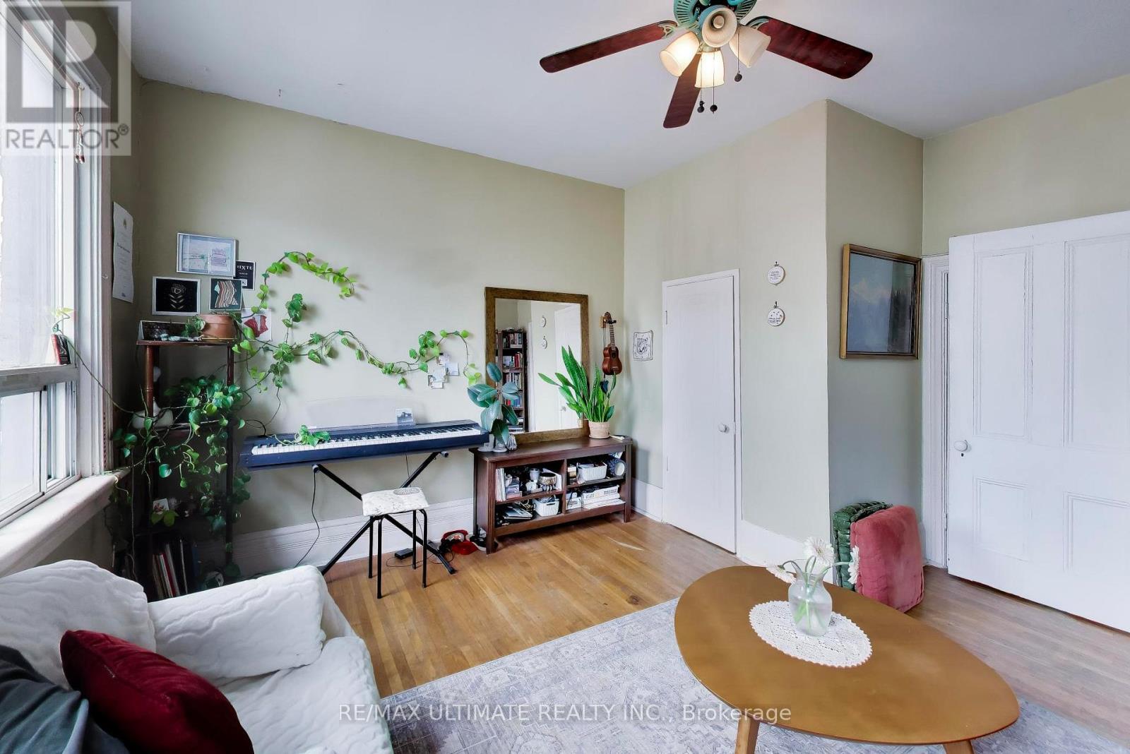 35 Manning Avenue, Toronto, Ontario  M6J 2K3 - Photo 23 - C13088934