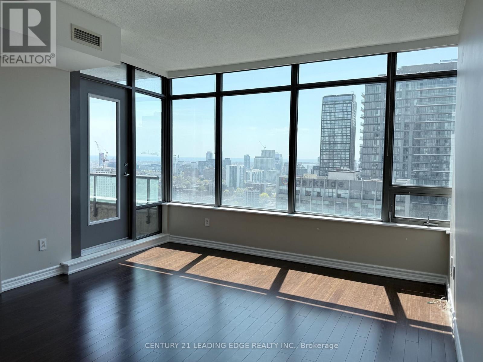 2402 - 281 Mutual Street, Toronto, Ontario  M4Y 1X6 - Photo 2 - C13088954