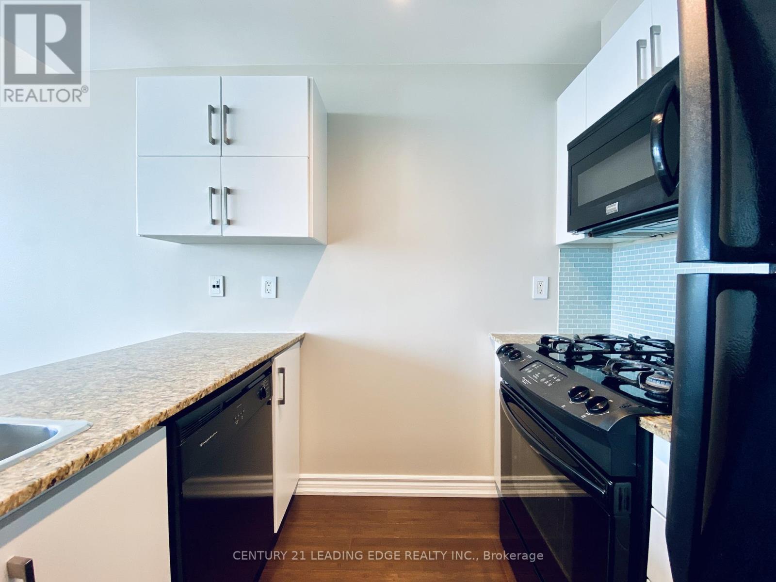 2402 - 281 Mutual Street, Toronto, Ontario  M4Y 1X6 - Photo 8 - C13088954