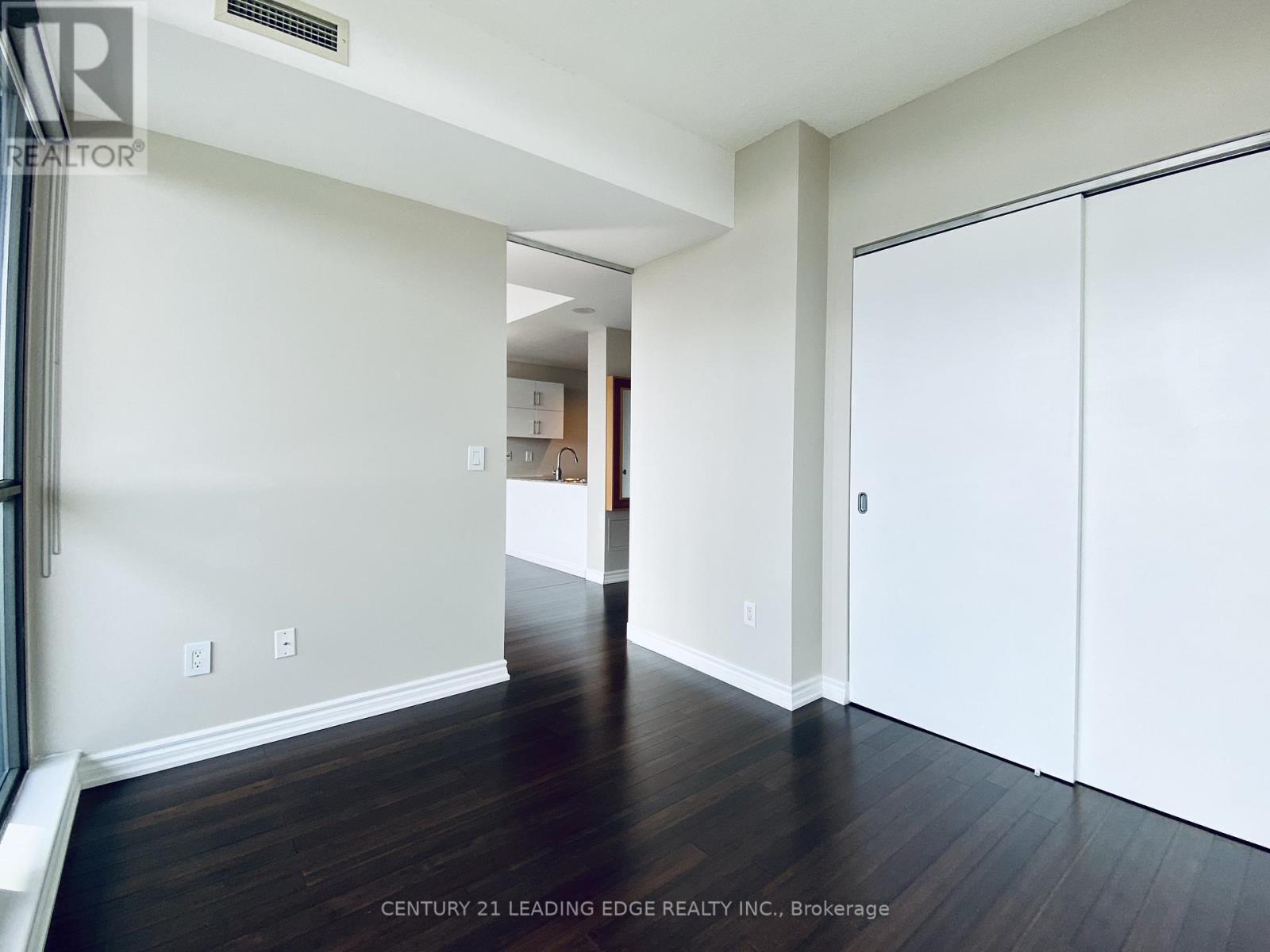2402 - 281 Mutual Street, Toronto, Ontario  M4Y 1X6 - Photo 9 - C13088954