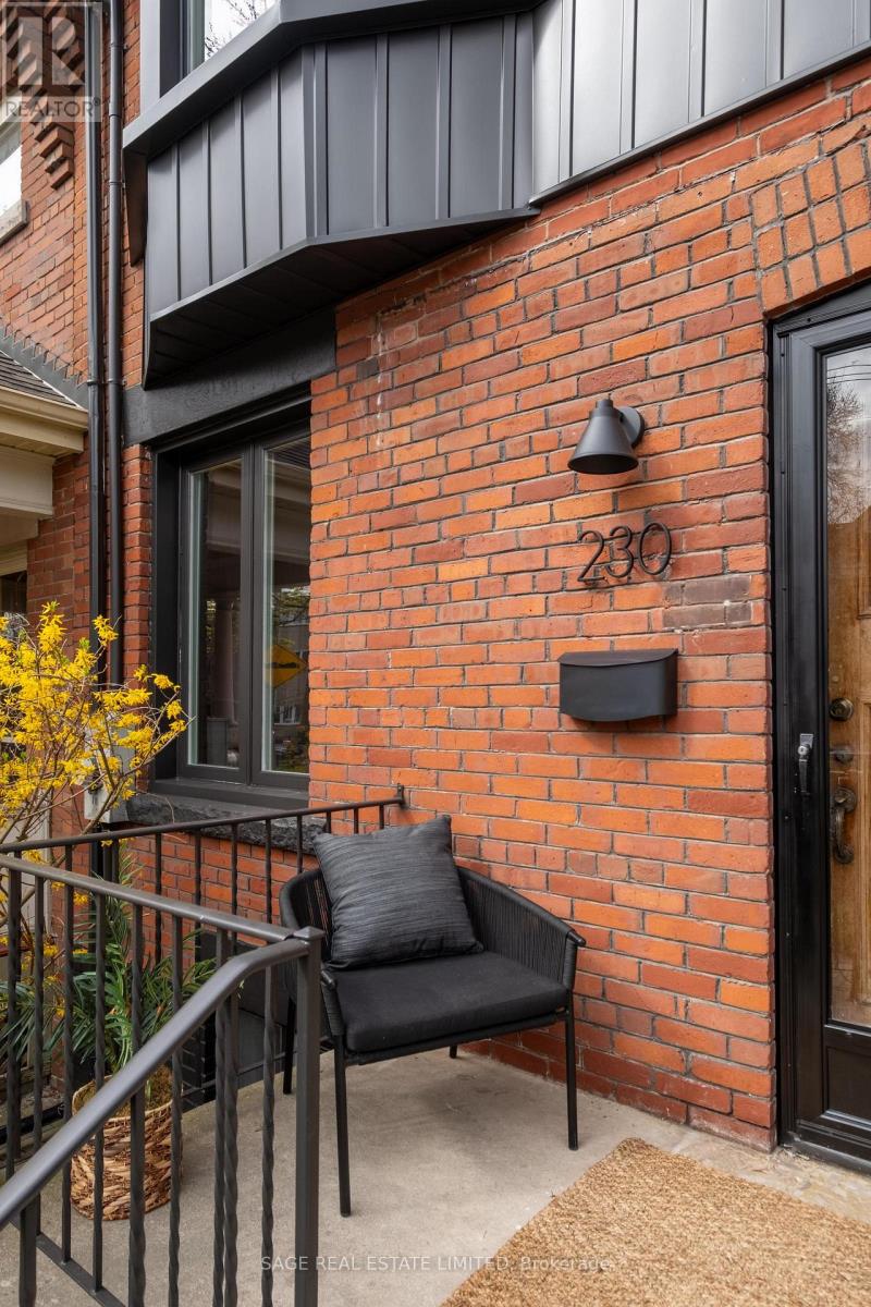 230 Shaw Street, Toronto, Ontario  M6J 2W8 - Photo 2 - C13089020