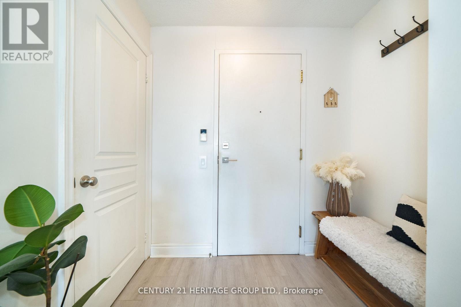 1111 - 10 Northtown Way, Toronto, Ontario  M3H 5S9 - Photo 8 - C13089062