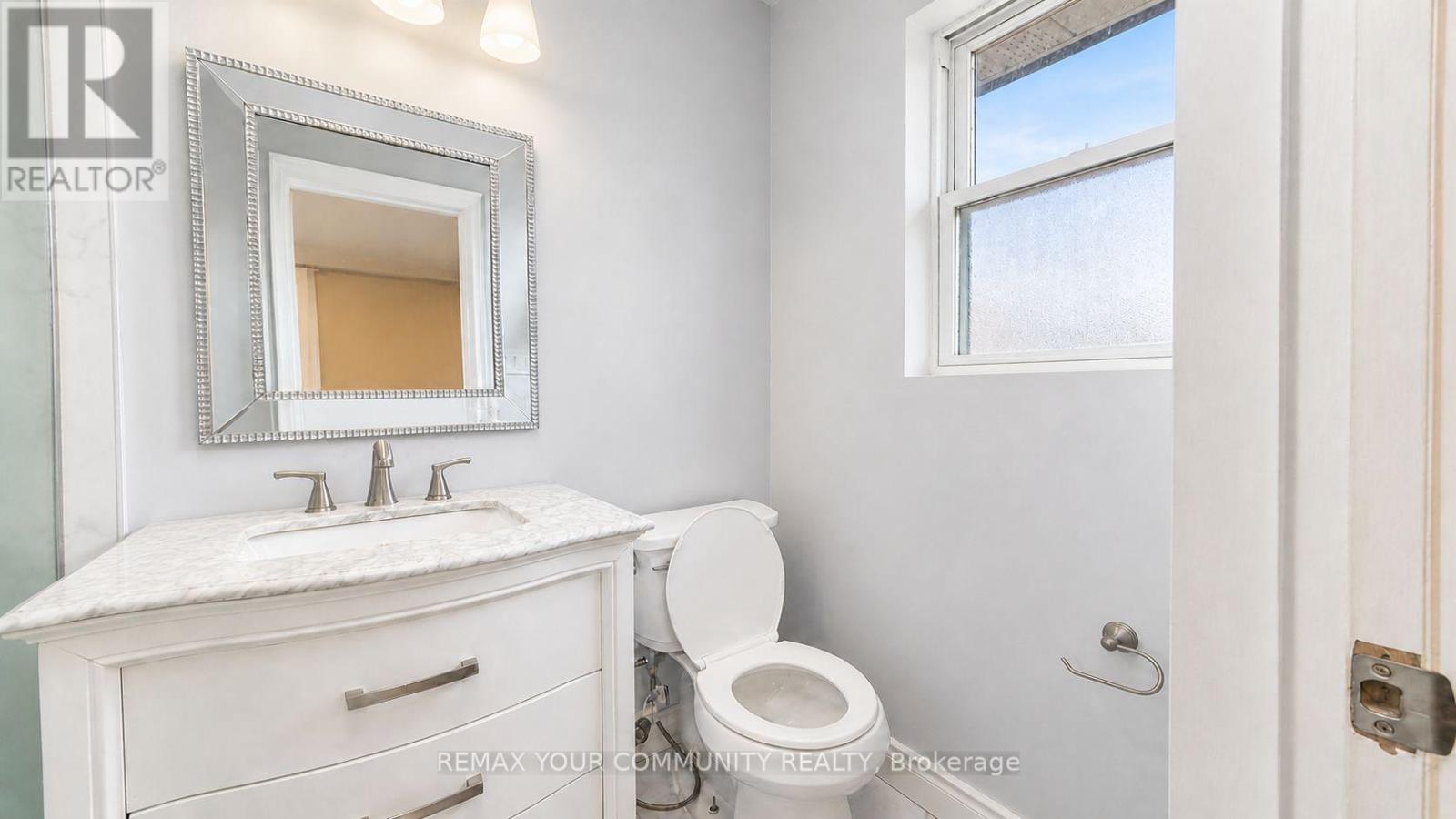 Main - 7 Digby Court, Toronto, Ontario  M2R 2X5 - Photo 23 - C13089178