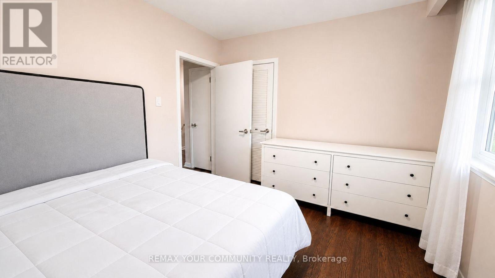 Main - 7 Digby Court, Toronto, Ontario  M2R 2X5 - Photo 29 - C13089178