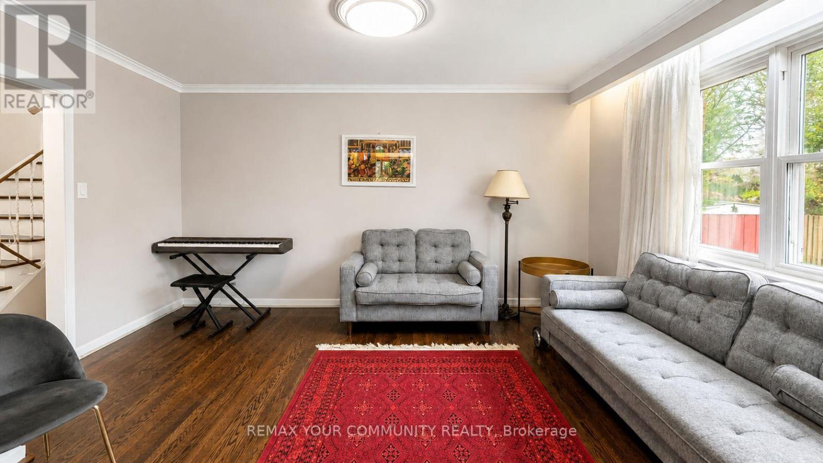 Main - 7 Digby Court, Toronto, Ontario  M2R 2X5 - Photo 6 - C13089178