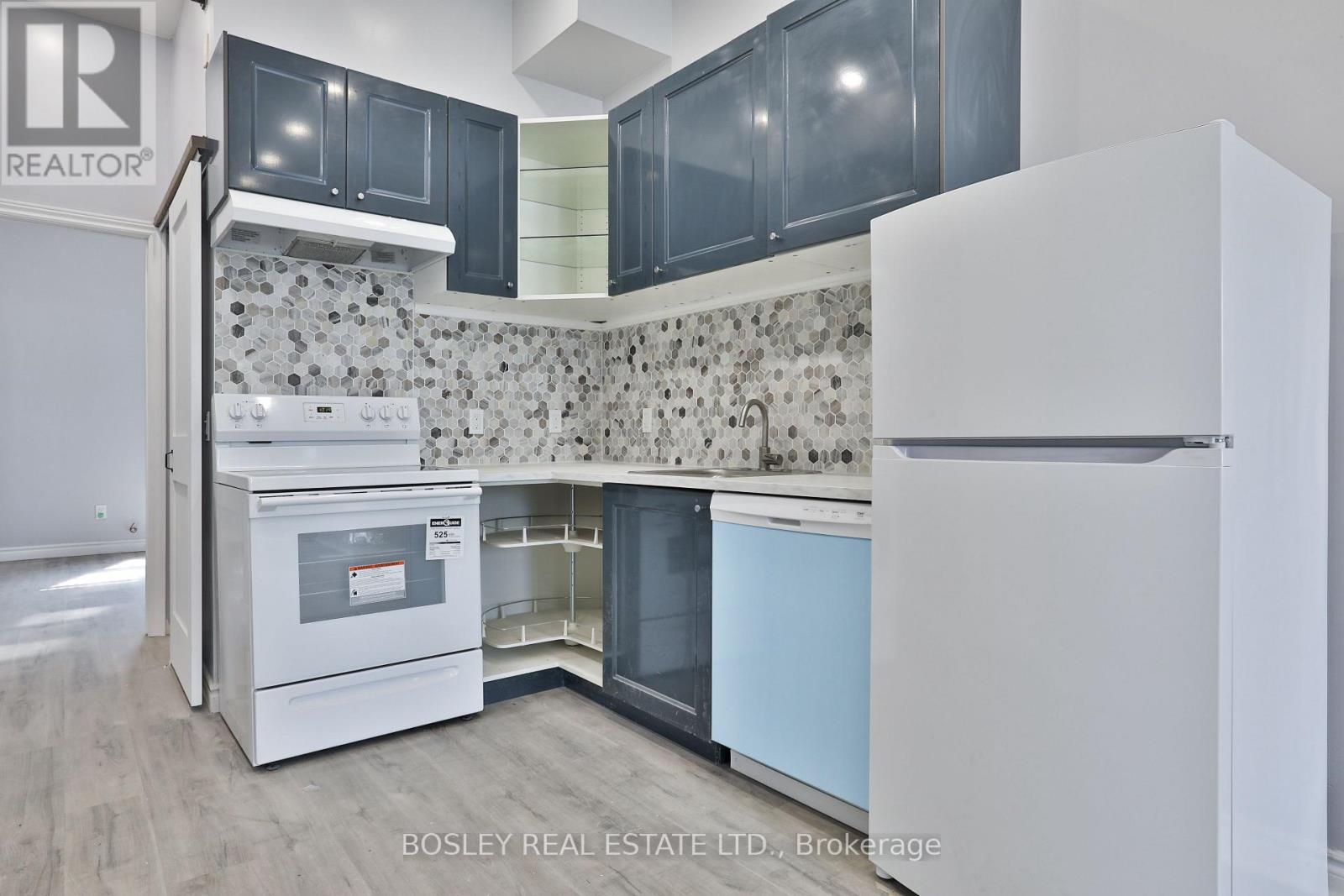 179 Queen Street E, Toronto, Ontario  M5A 1S2 - Photo 21 - C13089180