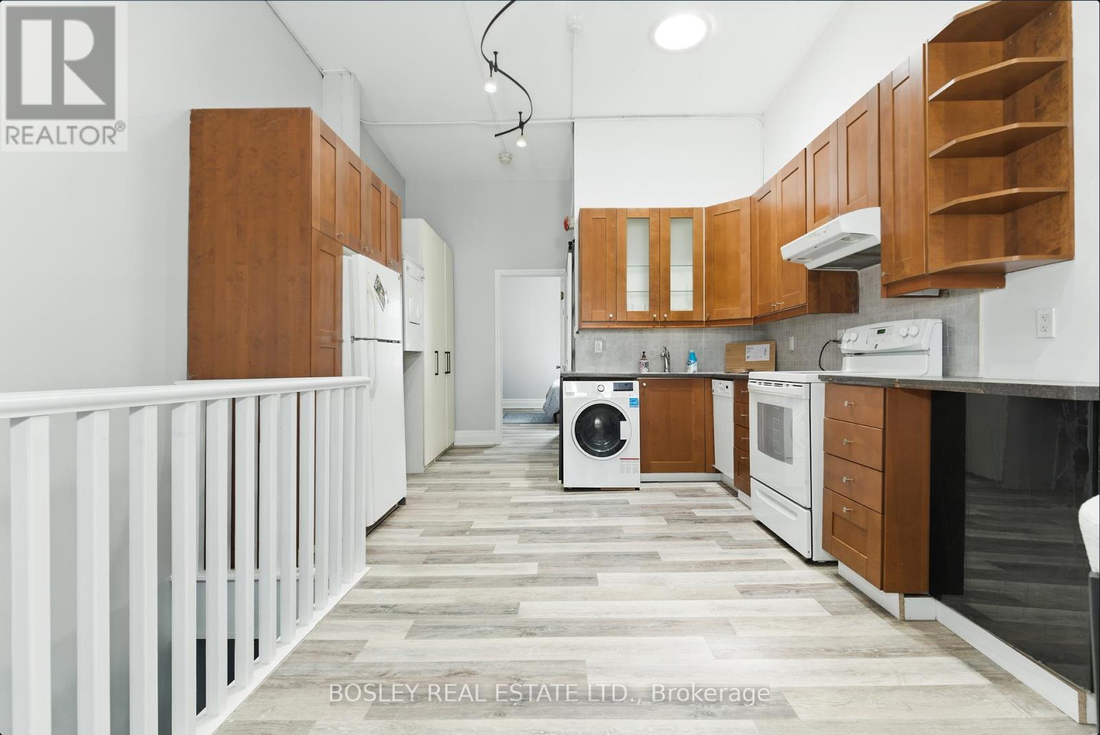 179 Queen Street E, Toronto, Ontario  M5A 1S2 - Photo 24 - C13089180
