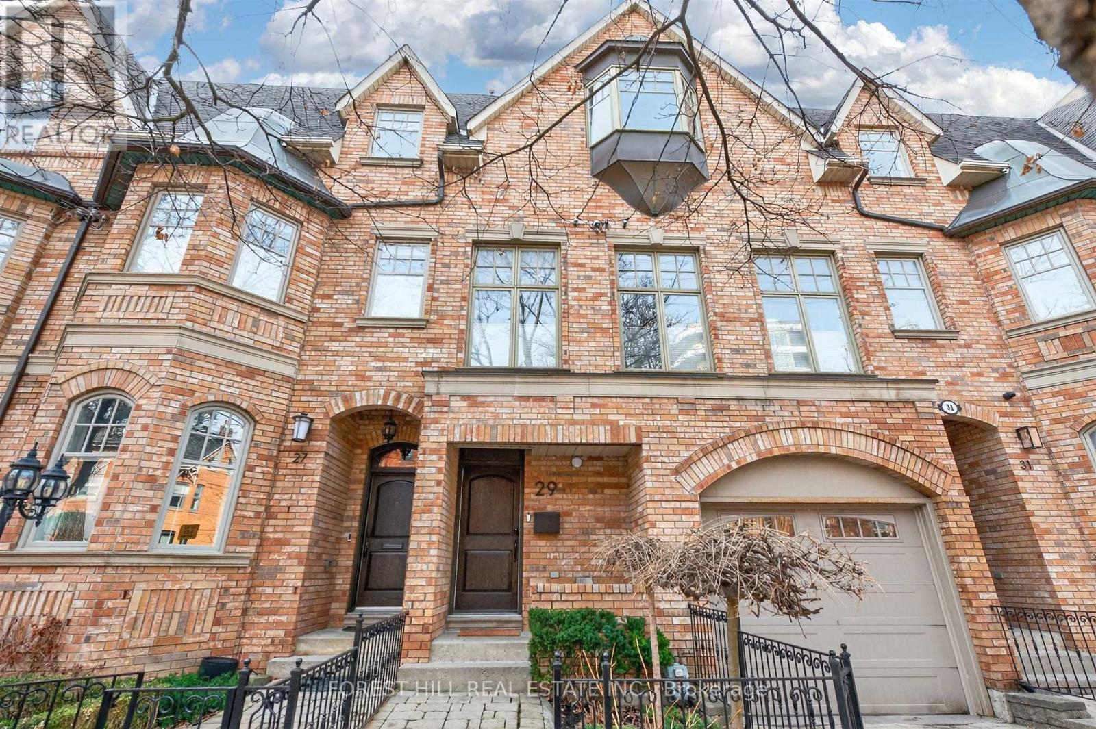 29 Webster Avenue, Toronto, Ontario  M5R 1N6 - Photo 1 - C13089196