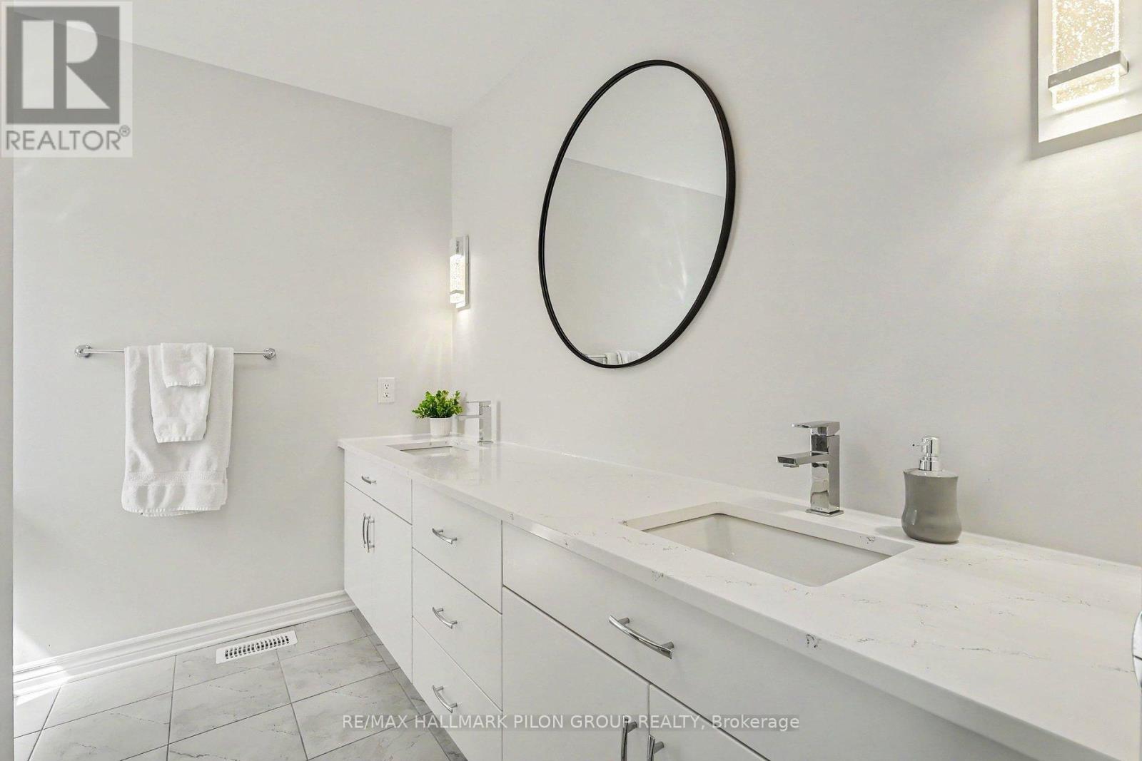 396 Ventoux Avenue, Ottawa, Ontario  K4A 5L9 - Photo 12 - X13088880