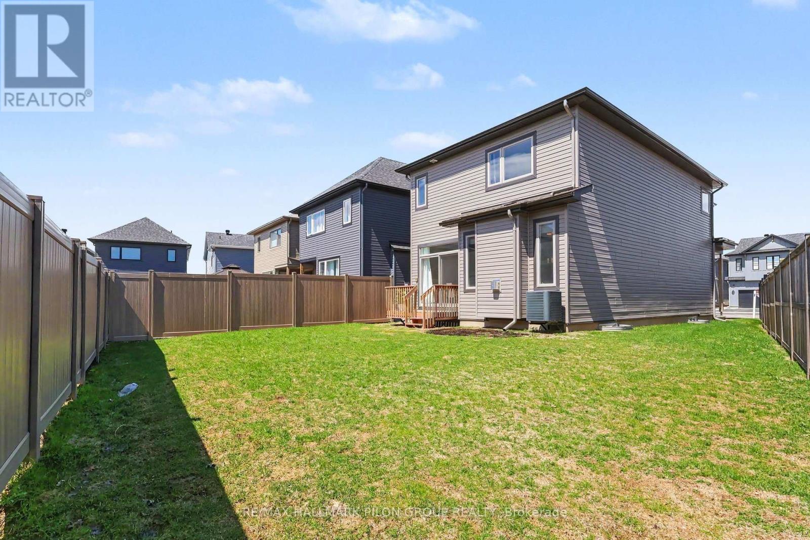 396 Ventoux Avenue, Ottawa, Ontario  K4A 5L9 - Photo 19 - X13088880