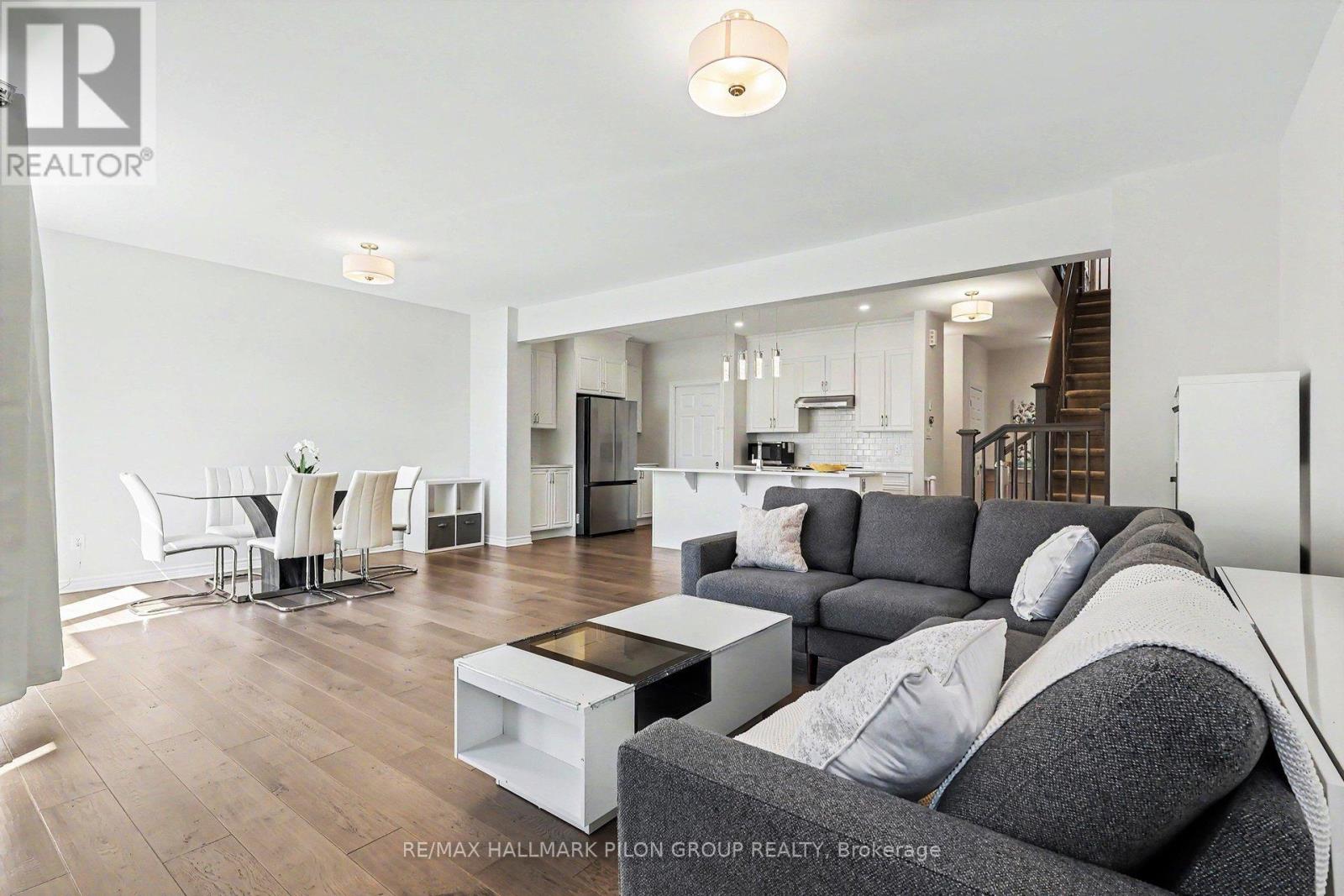 396 Ventoux Avenue, Ottawa, Ontario  K4A 5L9 - Photo 6 - X13088880