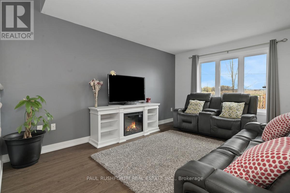 338 Trillium Circle, Alfred And Plantagenet, Ontario  K0A 3K0 - Photo 5 - X13088990