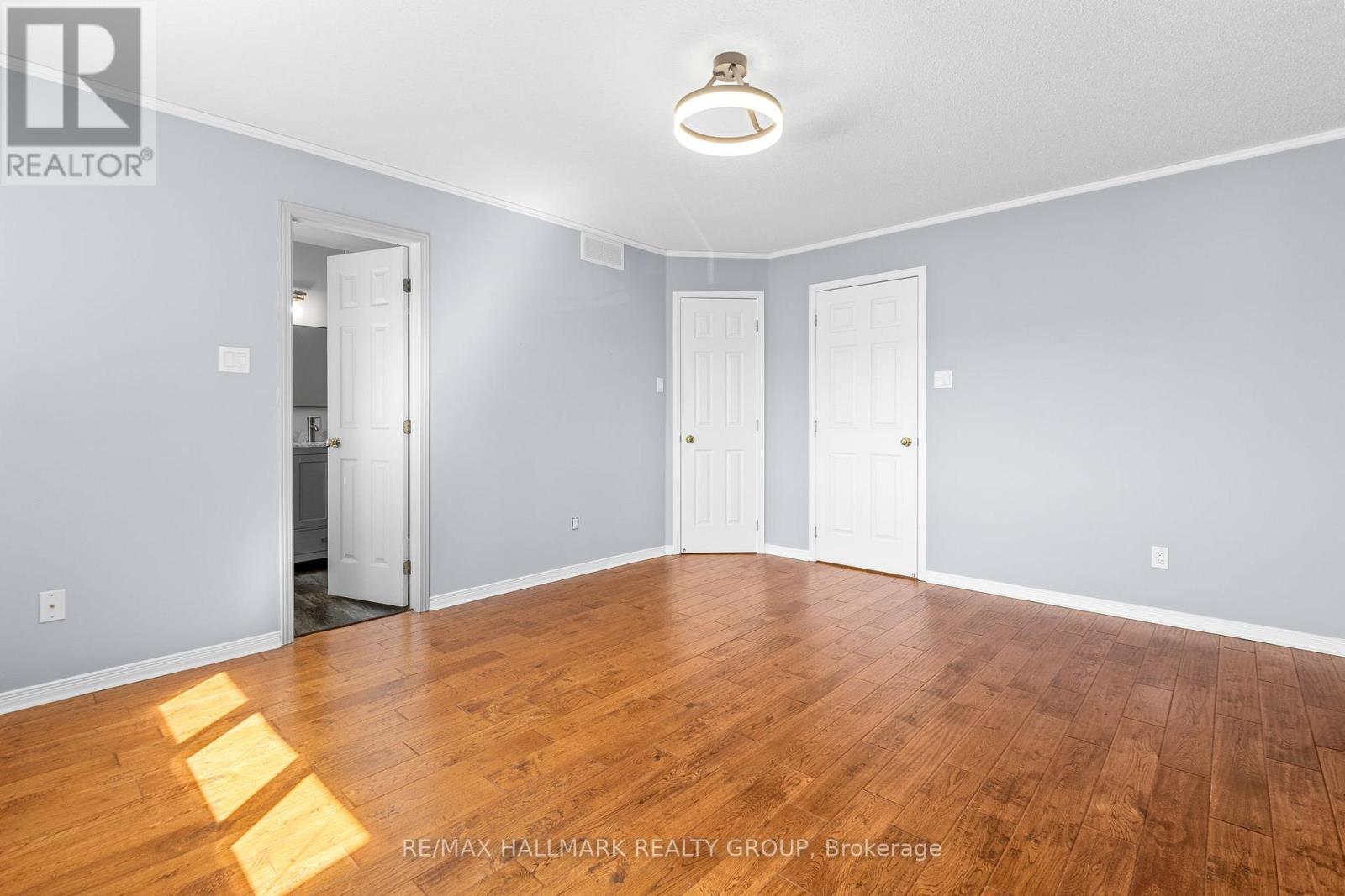 16 Maxton Private, Ottawa, Ontario  K1J 1J2 - Photo 18 - X13089110