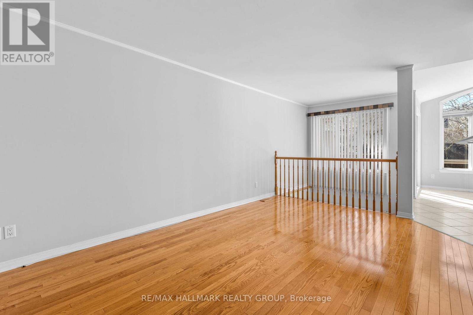 16 Maxton Private, Ottawa, Ontario  K1J 1J2 - Photo 8 - X13089110