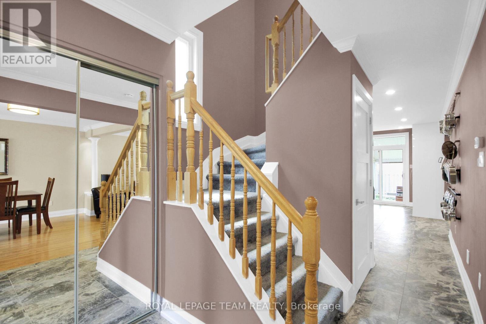 18 Longshire Circle, Ottawa, Ontario  K2J 4K7 - Photo 13 - X13089144